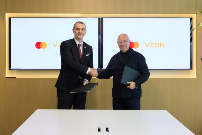 Mete Guney, Executive Vice President, Market Development, EEMEA, Mastercard and Kaan Terzioglu, CEO, VEON Group